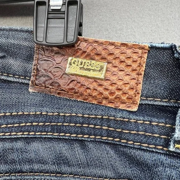 Guess Premium Women's Bootcut Embellished Denim Jeans Size 27 Low Rise - Picture 12 of 16